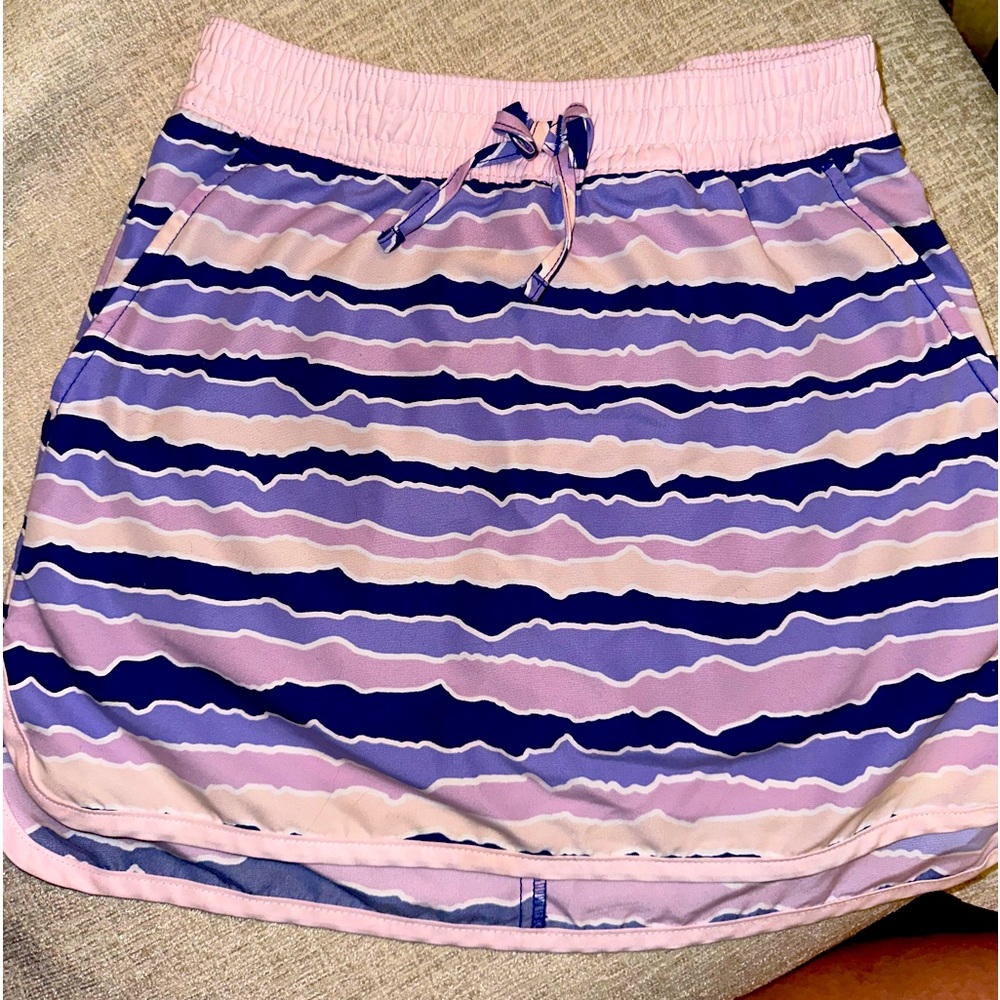 Columbia Omni-Shade Girls Medium Pink Purple Striped Skort
